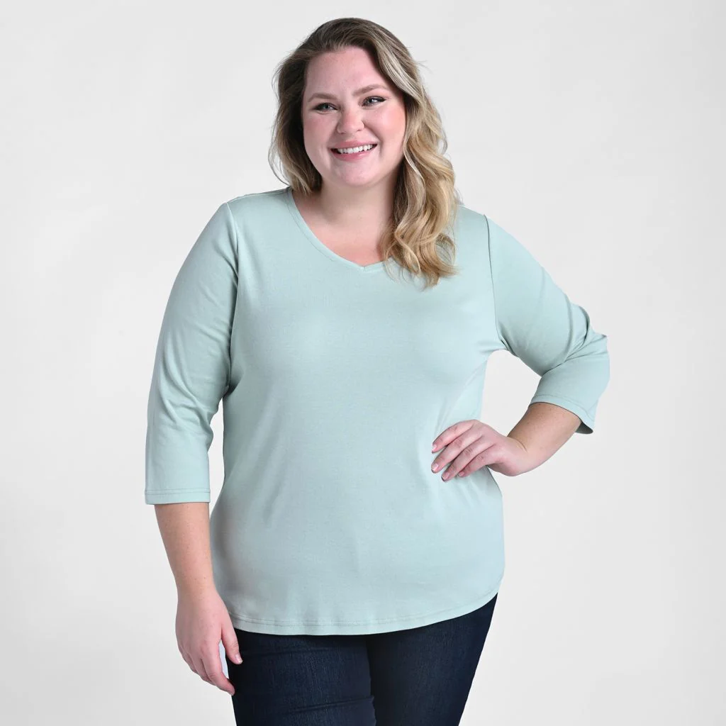 3/4 Sleeve V Neck Plus Size Perfect Tee - Image 5