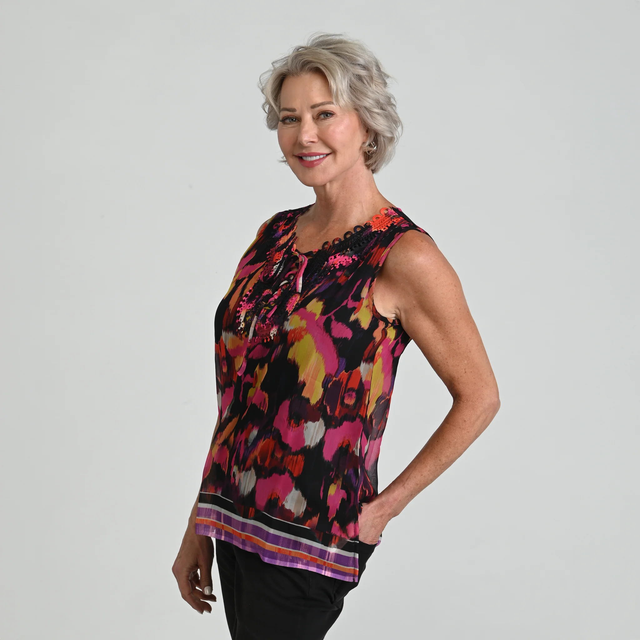 Border Print Crochet Tie Front Sleeveless Top - Image 4