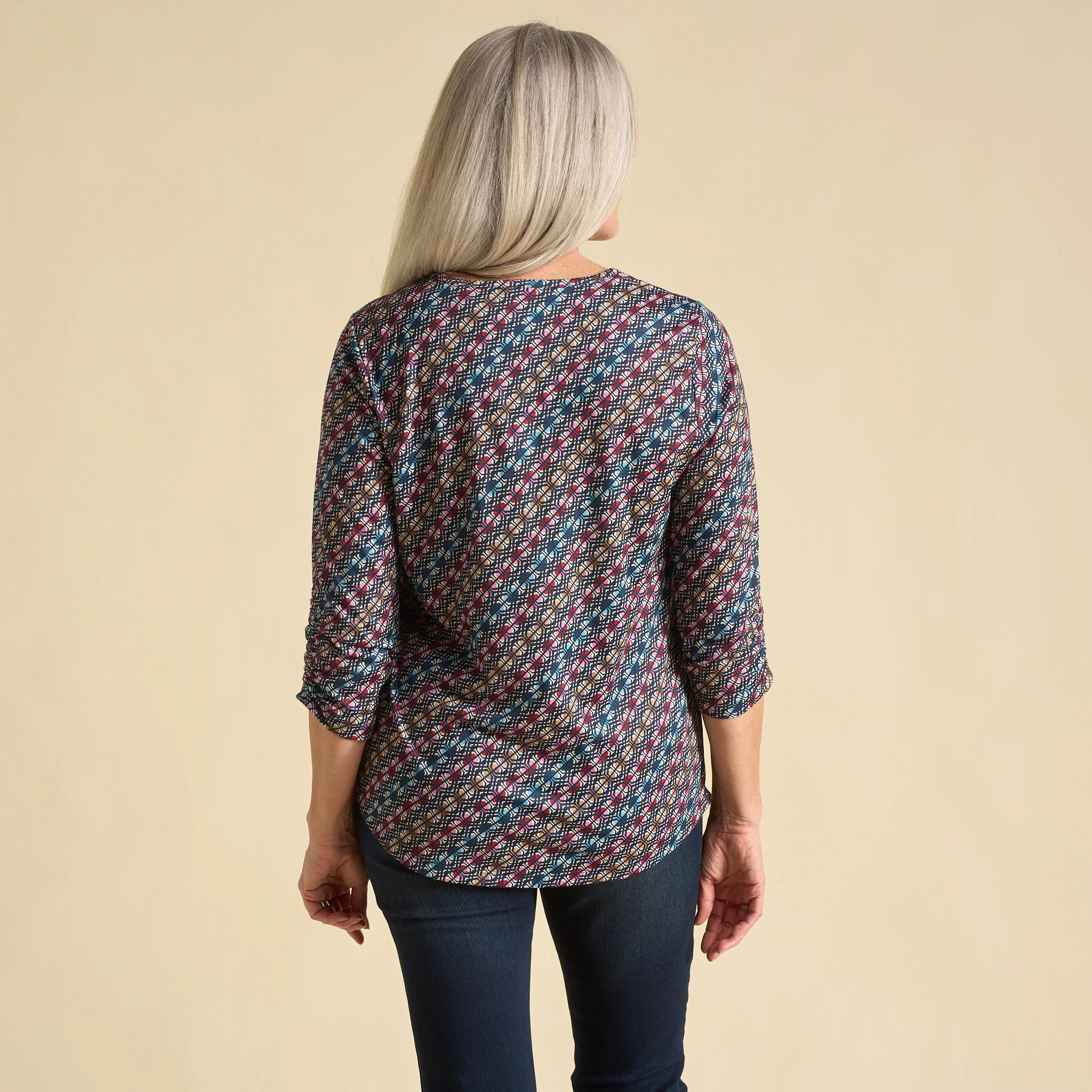 Diagonal Geo Print Keyhole Neck 3/4 Sleeve Tee - Image 3