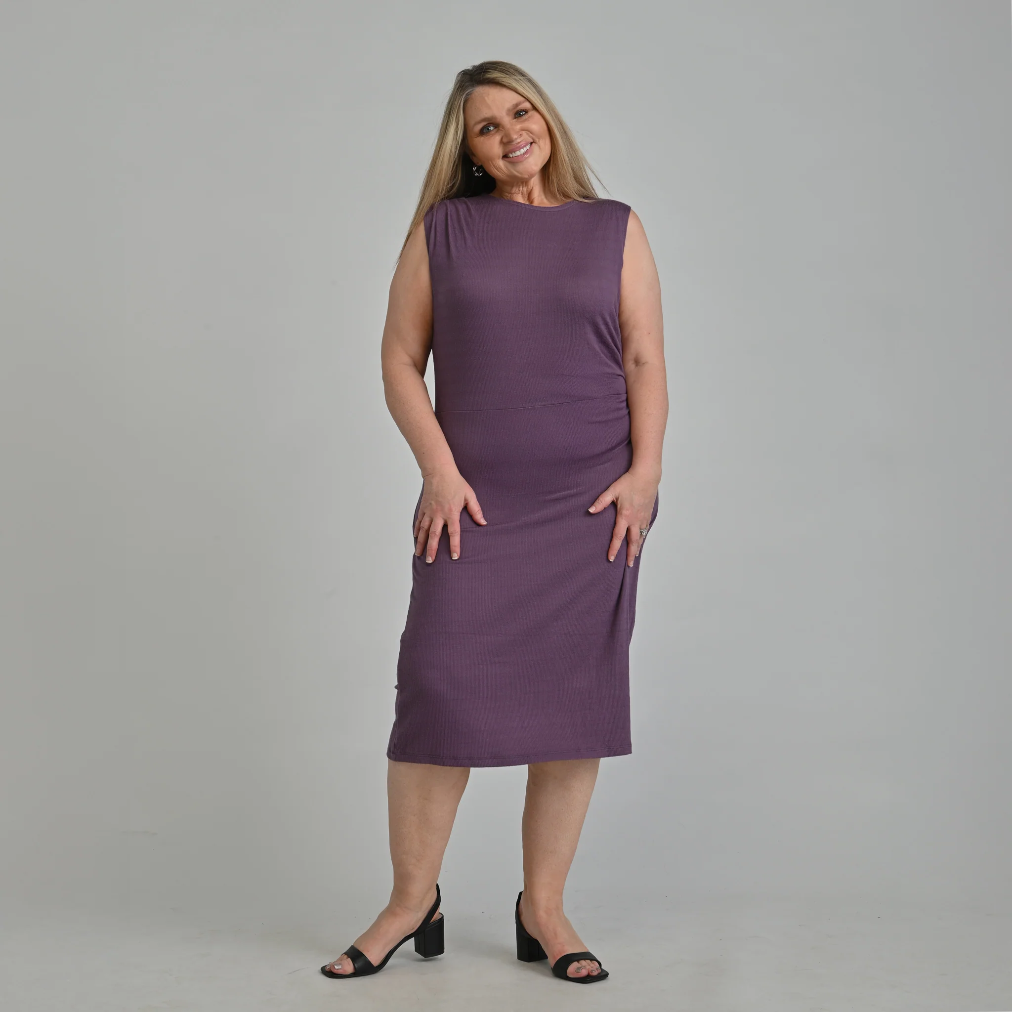 Ribbed Knit Sleeveless Dress - Image 7