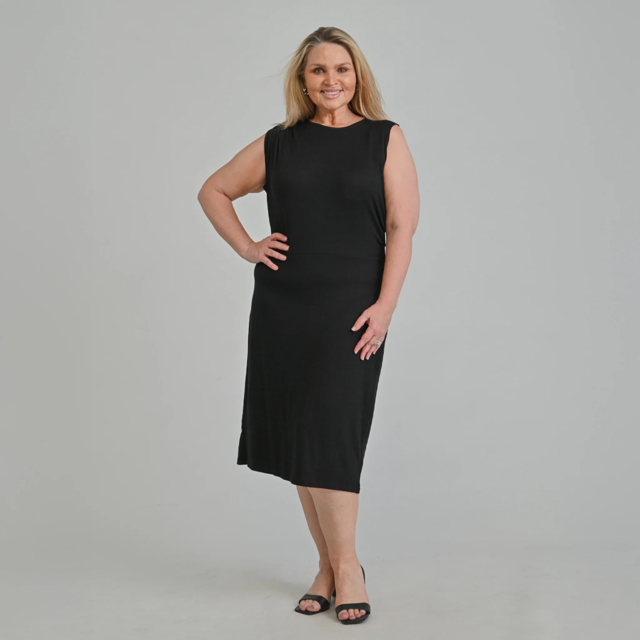Ribbed Knit Sleeveless Dress - Image 8
