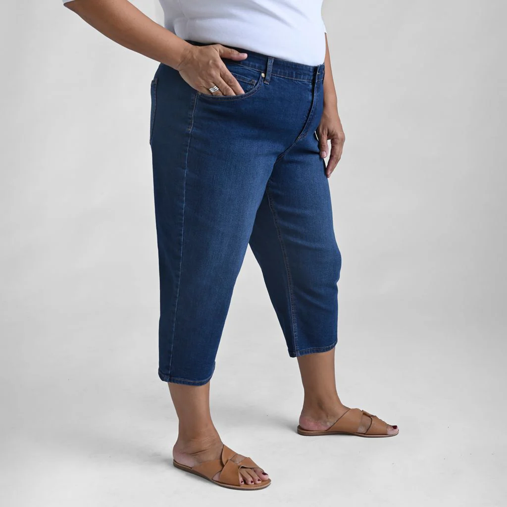 Everyday Denim Relaxed Fit Capri - Image 13