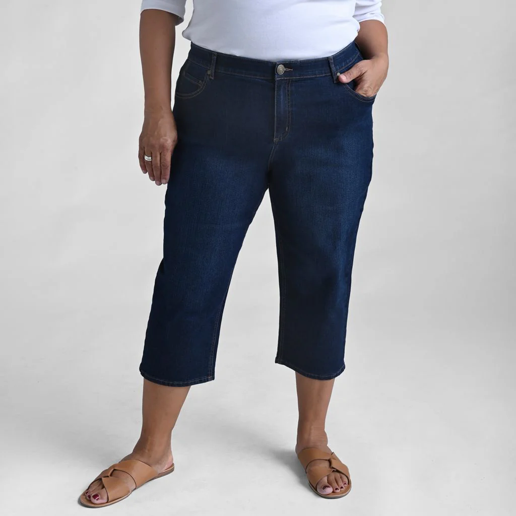 Everyday Denim Relaxed Fit Capri - Image 9