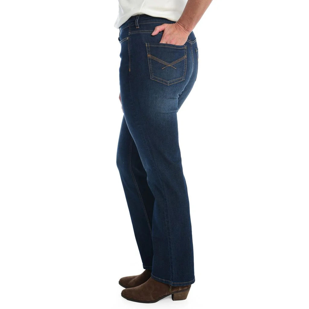 Everyday Relaxed Fit Barely Boot Jean - Image 3