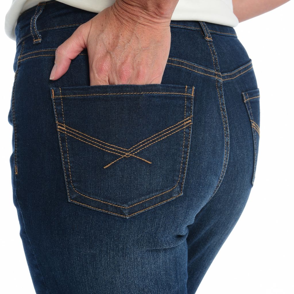 Everyday Relaxed Fit Barely Boot Jean - Image 4