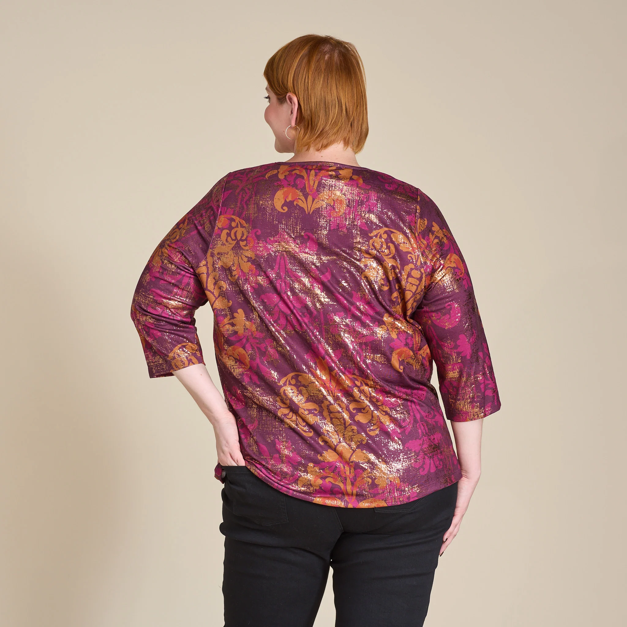 Foil Medallion Print 3/4 Sleeve Tee - Image 10