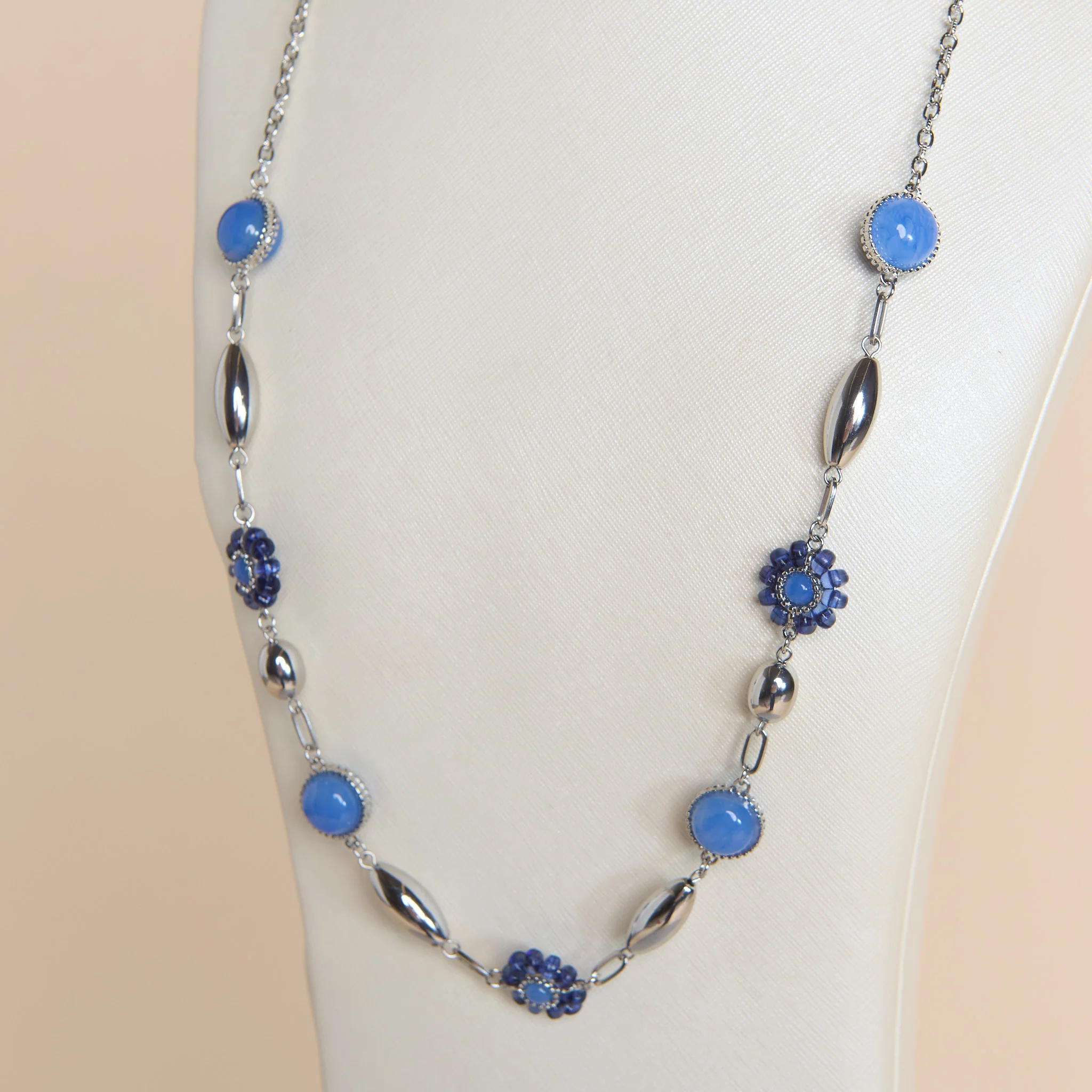 Long Abstract Blue Floral Chain Necklace - Image 2