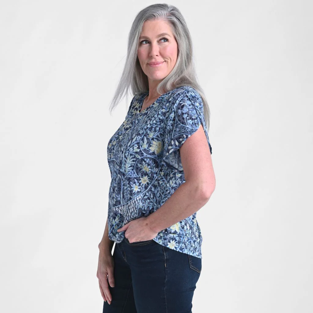 Paisley Printed V Neck Tulip Sleeve Top - Image 6