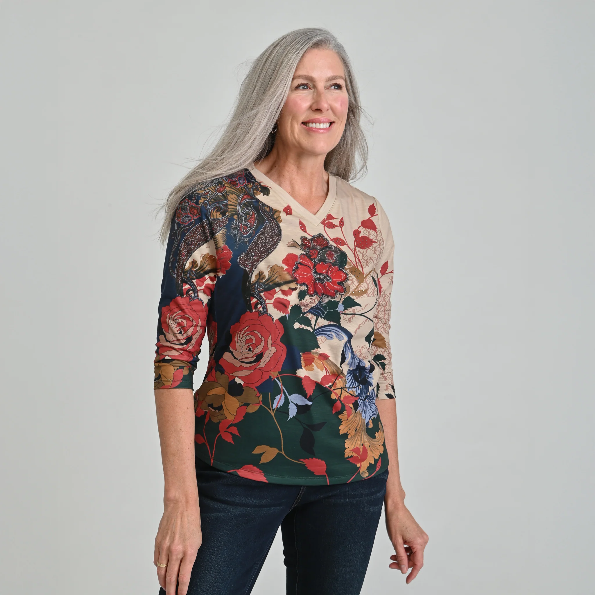 Printed 3/4 Sleeve V Neck Top - Image 2