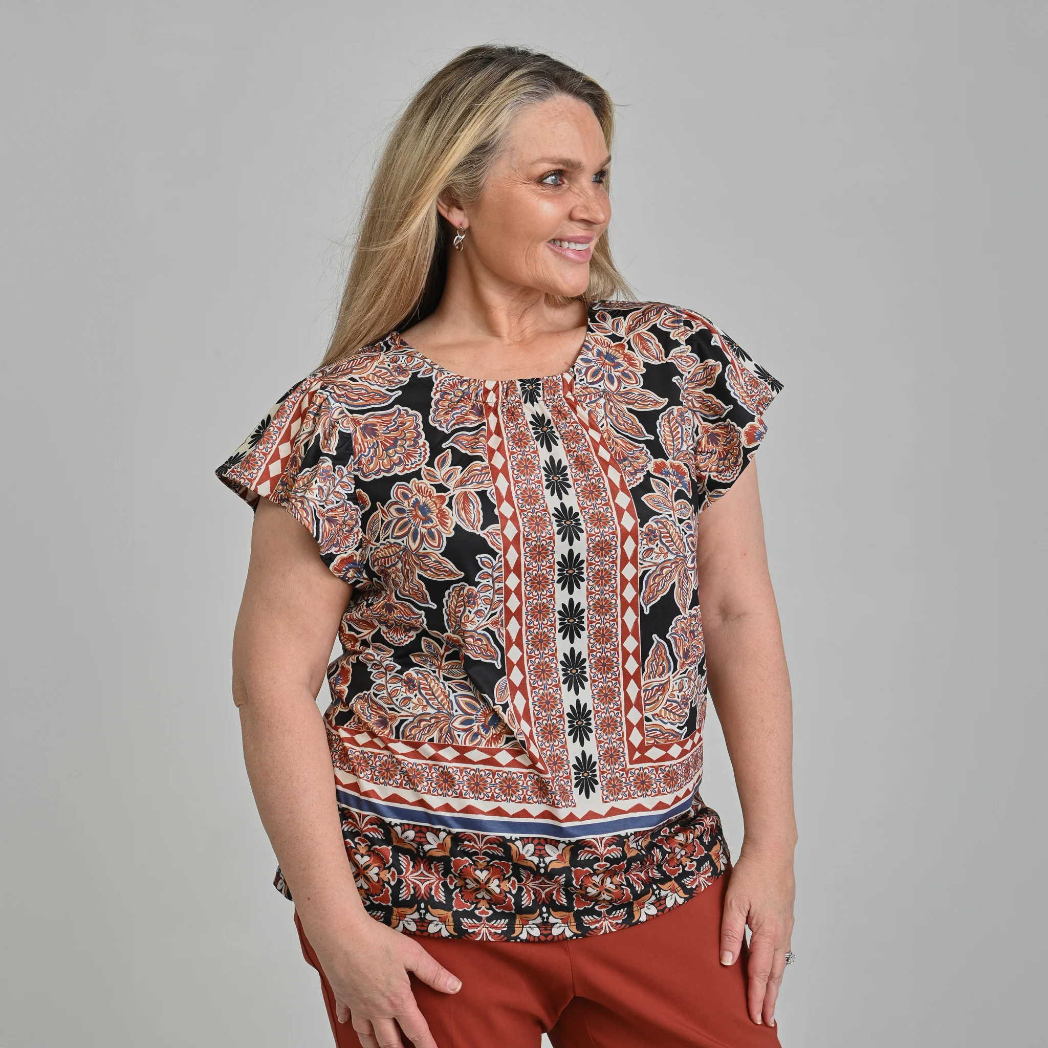 Printed Flutter Sleeve Top - Image 11