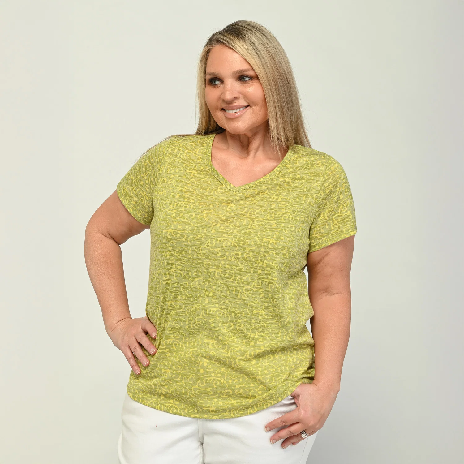 Printed V Neck Short Sleeve Burnout Tee - Image 6