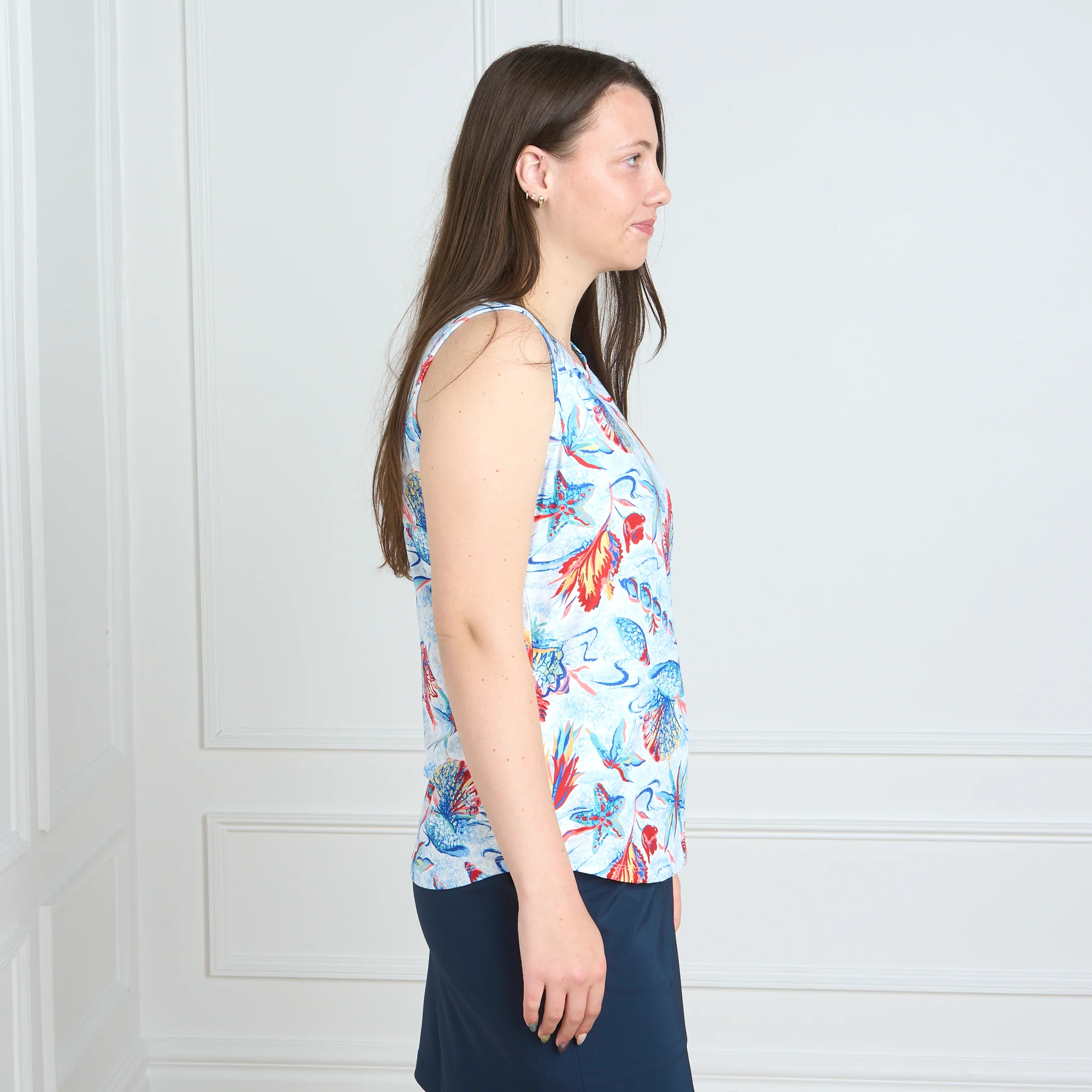 Relaxed Restyled Shell Print Interlock Sleeveless Tee - Image 3