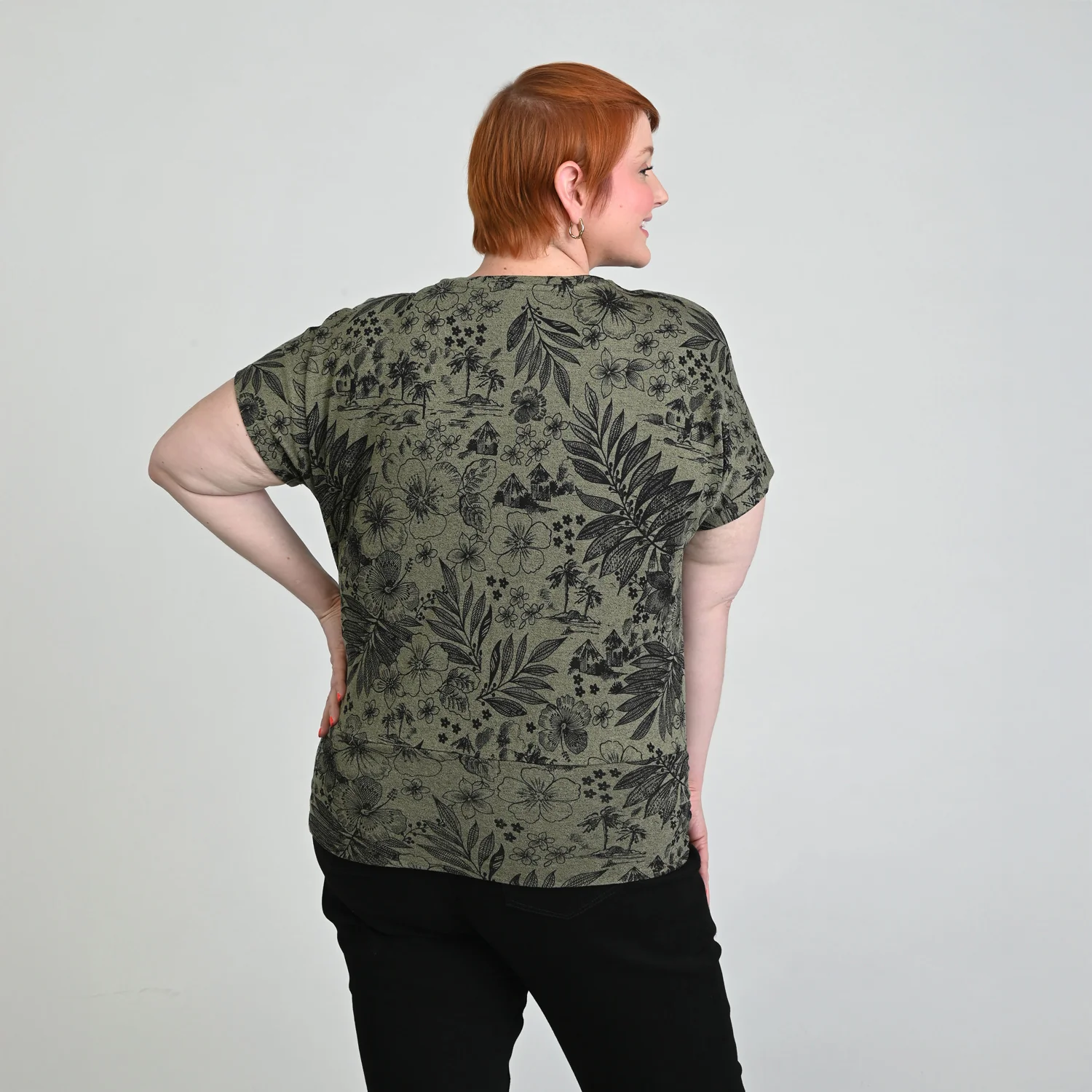 Ruched Banded Hem Top - Image 10