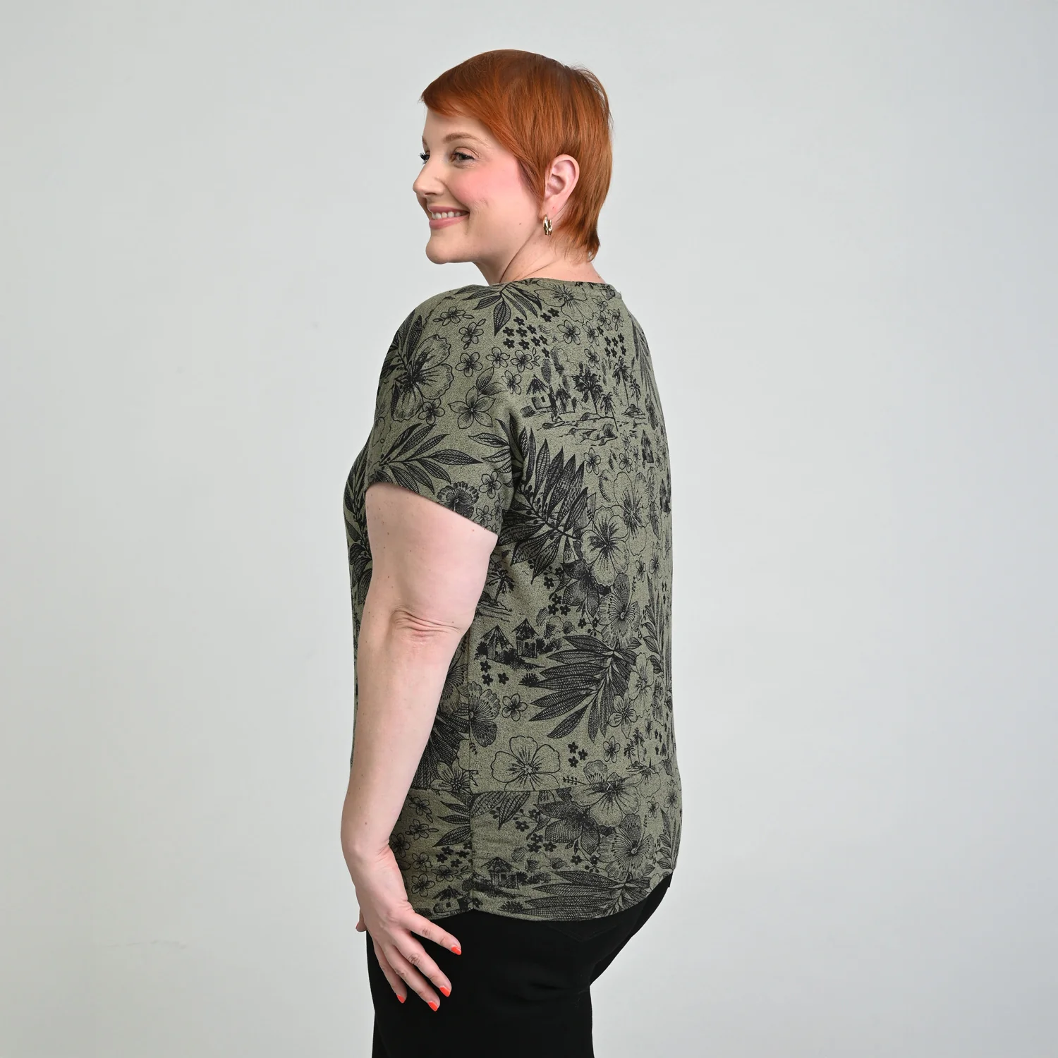 Ruched Banded Hem Top - Image 11