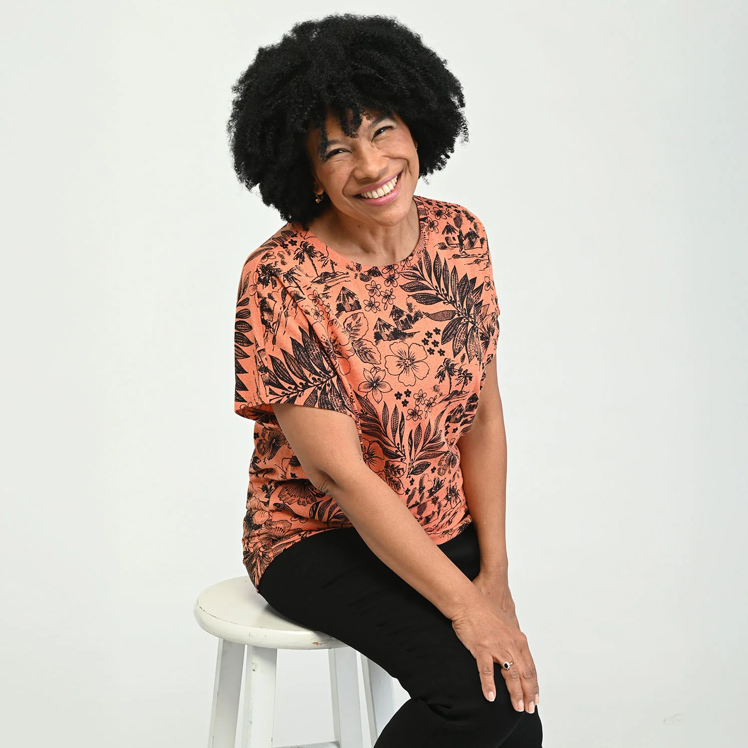Ruched Banded Hem Top - Image 3