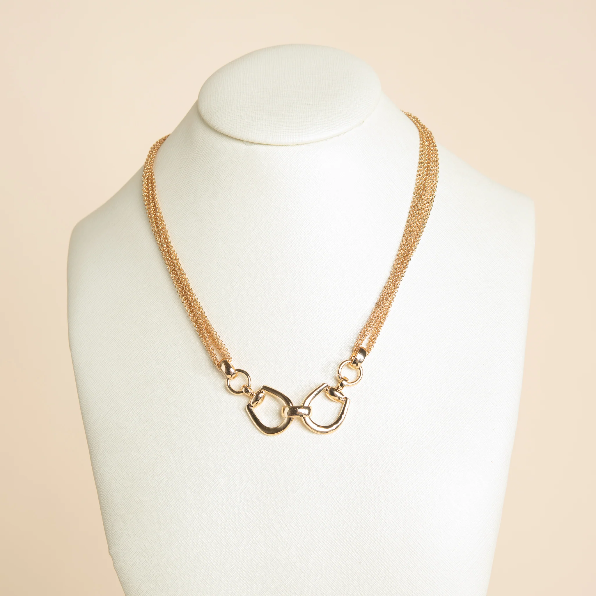 Short Layered Chain Metal Link Necklace