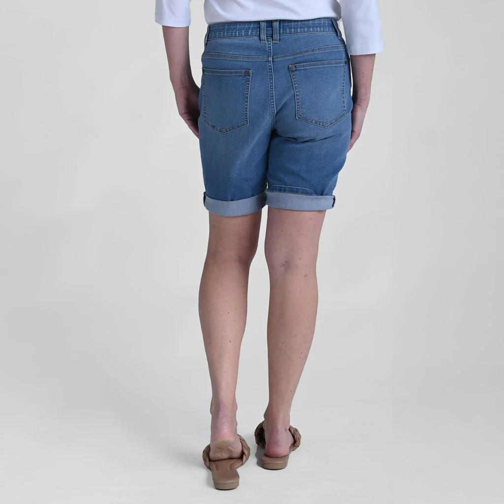 Signature Slimming Shaped Fit Bermuda - Image 6