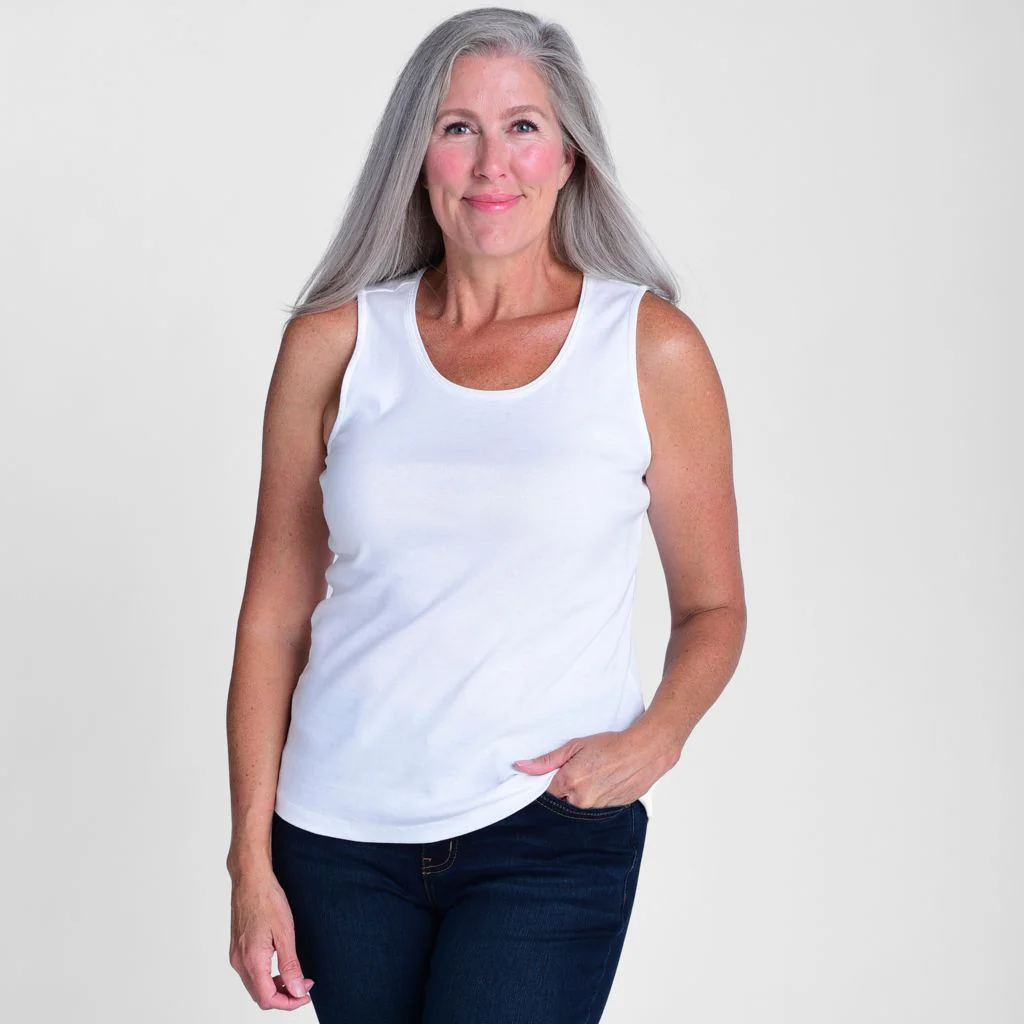Sleeveless Scoop Neck Perfect Tank - Image 10