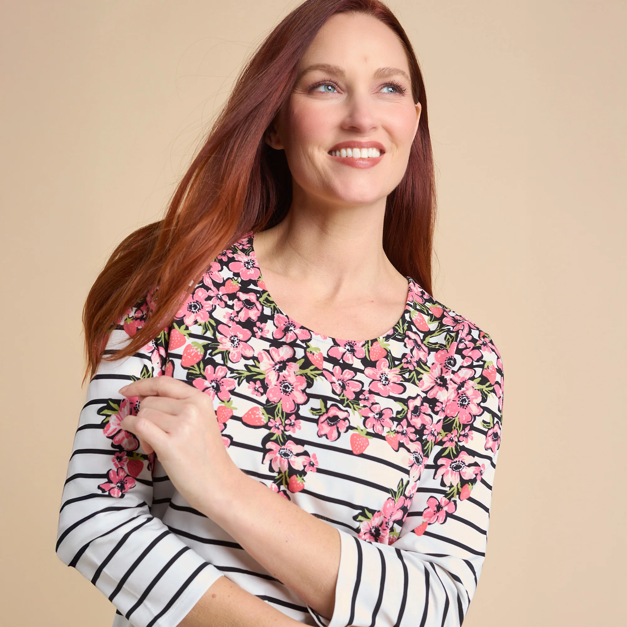 Floral Border Stripe Print 3/4 Sleeve Tee - Image 6